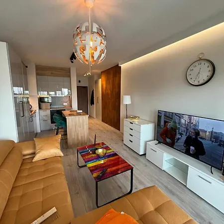 Apartament Plaza Delux Golden Kielce Exterior photo